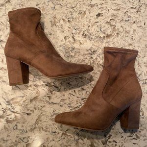 Steve Madden Nadav Bootie Taupe Size 10